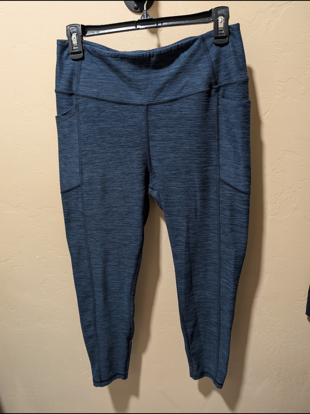 Victoria's Secret Navy Heathered Soft Leggings W/Side Pocket 12